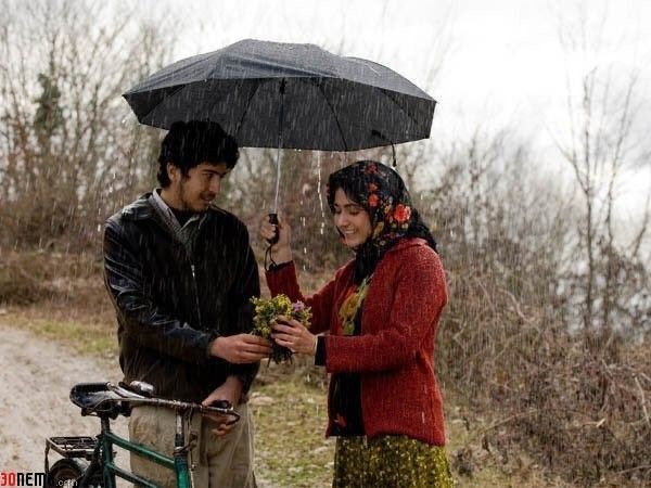 "Bir çift göze aşık olursun, sonra bütün gözlere kör."

Cemal Süreya