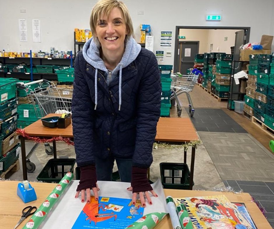 32WestLtd's tweet photo. Today, Claire has been helping out at @CarlisleFbank  with @guildcarlisle.

This is an amazing local organisation who help so many people in the Carlisle area.

They are currently looking for food donations, please check out their website: https://t.co/ODWZ9ukxOU https://t.co/0tzEezIhcu