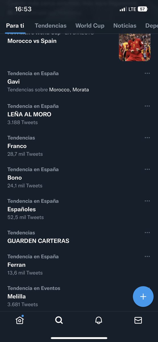 basiic_brunette's tweet photo. Los "temas" trends hoy : leña al moro, Franco, guarden carteras maravilloso. 
 Que vergüenza y que asco https://t.co/hb575pnVA0