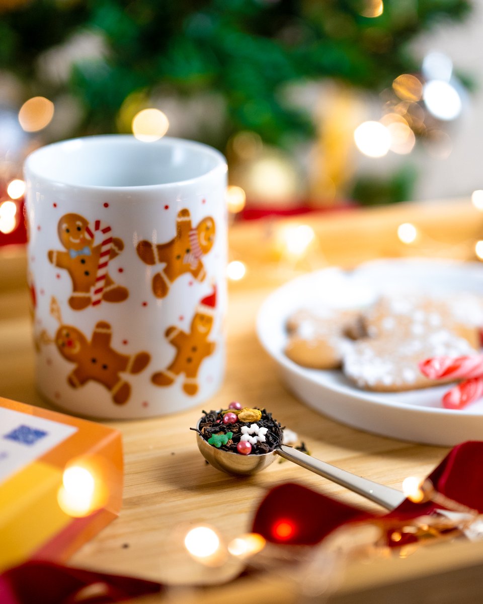 ✨CHRISTMAS CHEER✨

The wonderful smell of cinnamon and cloves are sure to lift your Christmas spirit!🎄🎉

A warm mug of this amazing brew will help you relax this holiday season; especially when shared with friends and family. 🥰