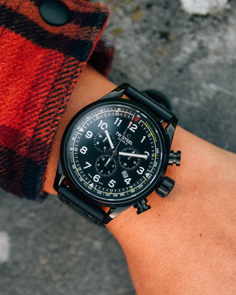 twsteel's tweet image. Who needs trends. Cool black always works. Yes....always.

#TWSteel #Timepiece #SwissEngineering #WatchCollection #Waterproofwatch #Instawatch⁠ #horology #dailywatch #watchesofinstagram #wristwatch #watchmania