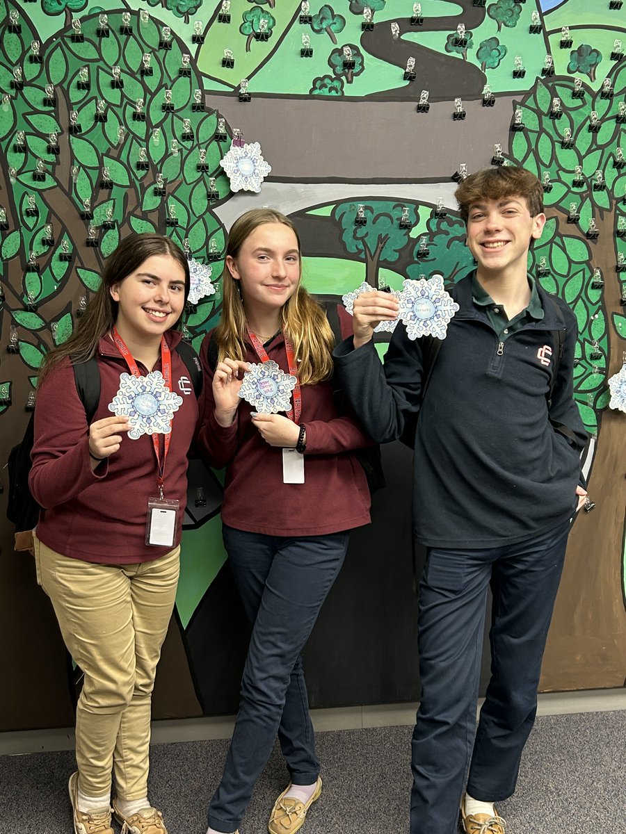 CCRaider_SC's tweet photo. Seniors are starting to celebrate their college acceptances!❄️ 
#Classof2023 #WeAreCentral #collegebound #RAIDERPRIDE @CCRaider_HS https://t.co/8WbiTf5l3e