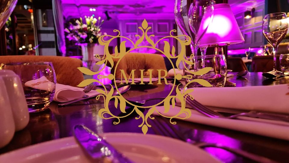 CentralHotelDon's tweet photo. On the 1st Day of Christmas (Shopping)….We have The Market House Restaurant. Why not contact the Abbey Hotel or use the link below to purchase a dining voucher for their Market House Restaurant. The perfect dining experience. 
https://t.co/8i2AU3vdfz https://t.co/jRgTj2n0jW