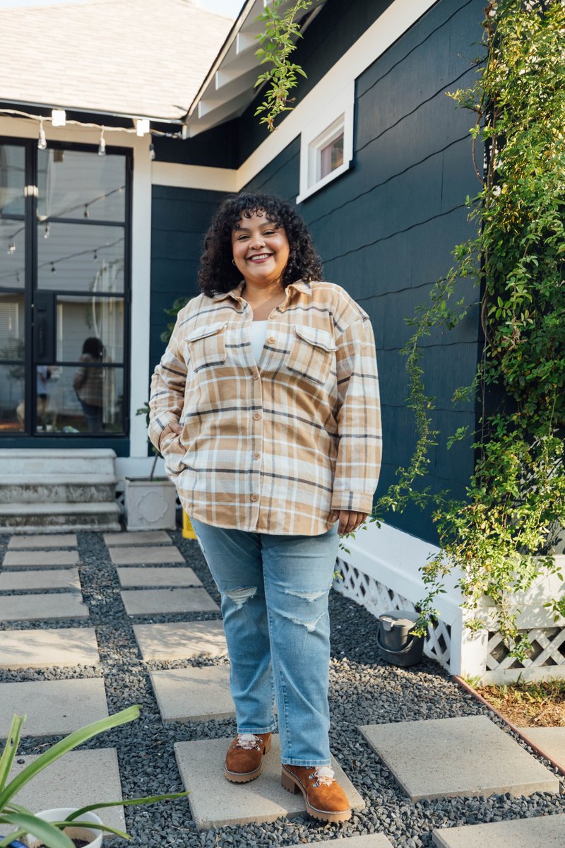 Lane Bryant (@lanebryant) on Twitter photo Your daily dose of incredible: <a href="/ChefEvelynG/">Evelyn Garcia</a> cooking up a storm, looking like a cozy 👑See what’s cooking in our stories stat! Your daily dose of incredible: <a href="/ChefEvelynG/">Evelyn Garcia</a> cooking up a storm, looking like a cozy 👑See what’s cooking in our stories stat!