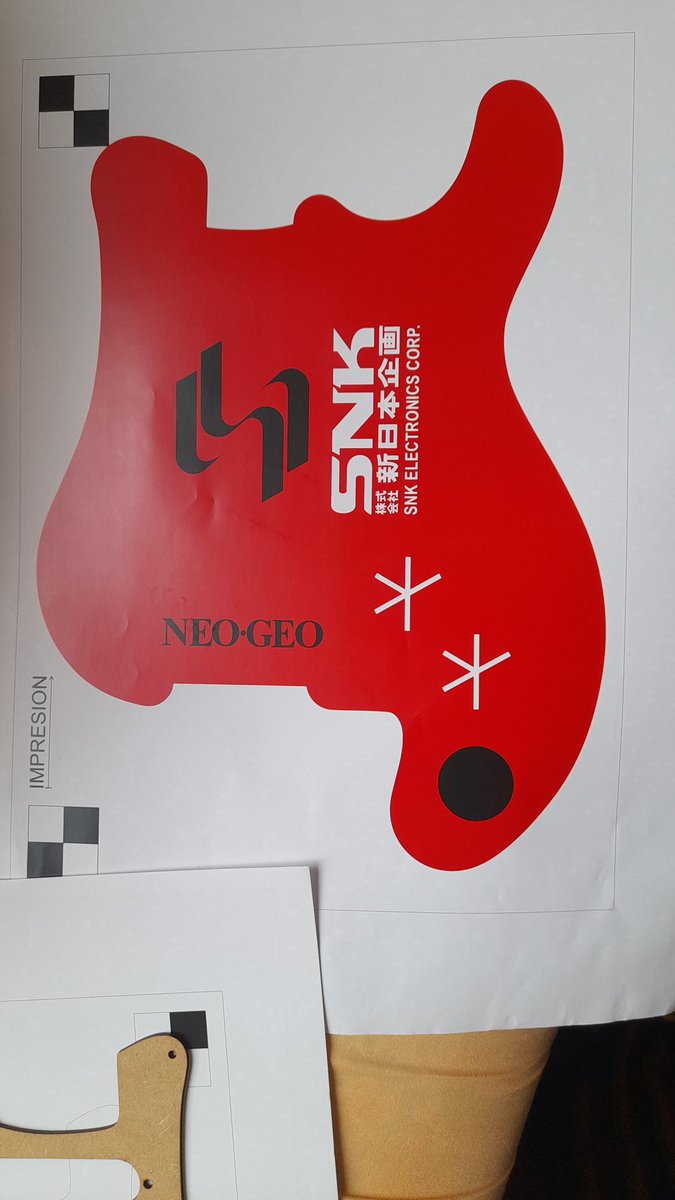 jueGAME's tweet image. . . . An easy mod to my guitar. . . Last steps. . .
#guitarmod
#pickguard
#neogeo
#snk
#neogeomod