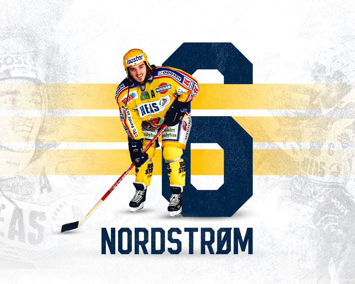 StorhamarHockey's tweet image. Nummer seks i taket⭐️
Et høydepunkt i feiringen på lørdag blir en velfortjent hedring av en innholdsrik karriere i gult og blått. Jon-Hroar Nordstrøms drakt nummer seks skal henges i taket blant de andre legendene i klubben. #2hockey 
sil.no/lordag-feirer-…