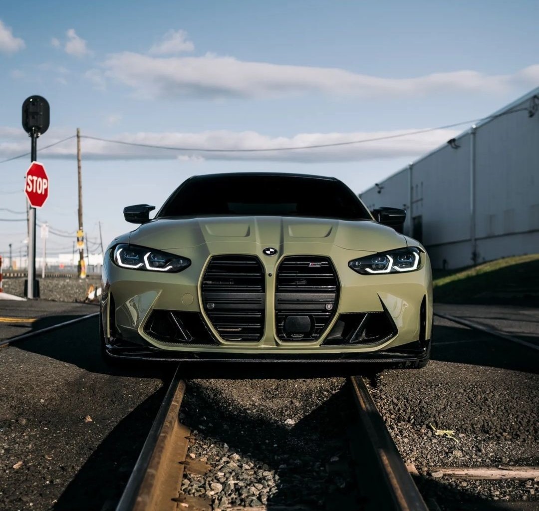 ExoticBMW's tweet photo. Khaki Green BMW M4 Competition 💚 https://t.co/gQlvAFShJK