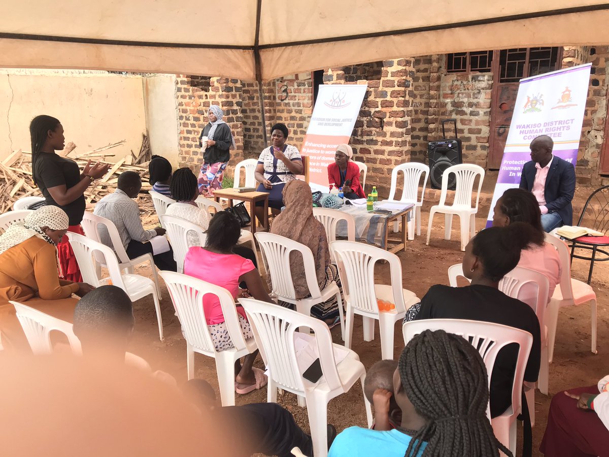 ForParadigm's tweet photo. Together with @FIDA_Uganda and @Humanwakiso, we conducted a Human rights Awareness session in Kyengera Town Council as part of the activities for the Human Rights Awareness week. Domestic violence, Land conflicts, police Bond and bail application were the topics presented today. https://t.co/yy4uEsuMvV