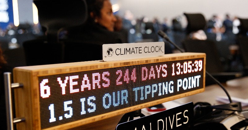 CCNUCC's tweet photo. La #COP27 sur les changements climatiques vient de se terminer à Charm el-Cheikh, en Égypte.🇪🇬

La #COP15 sur #biodiversité s'ouvre elle à Montréal, au Canada.🇨🇦

Pourquoi deux COP? Pourquoi 15 et 27?