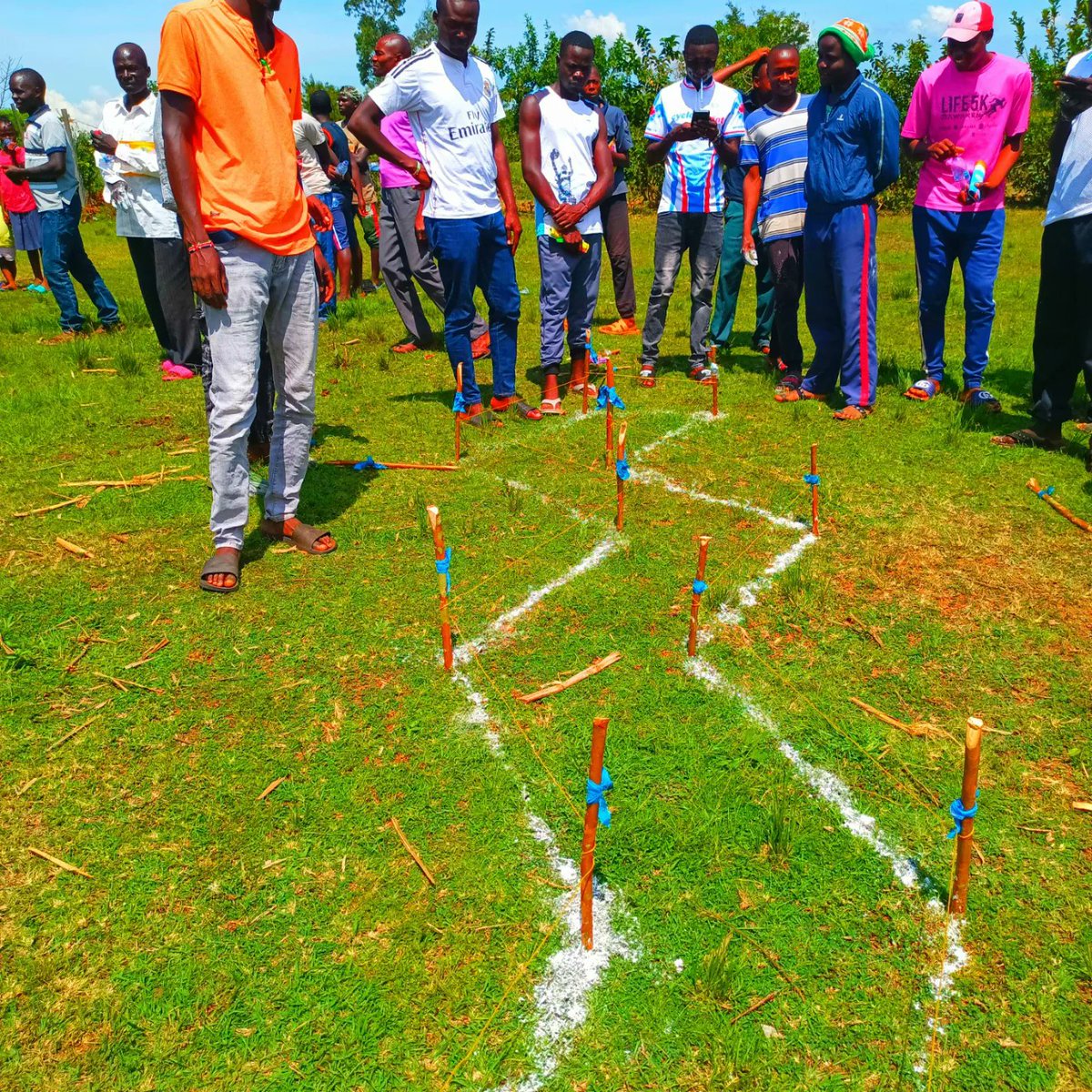 Alphonz16's tweet photo. Construction of a swale. https://t.co/aos1EDCI8E
