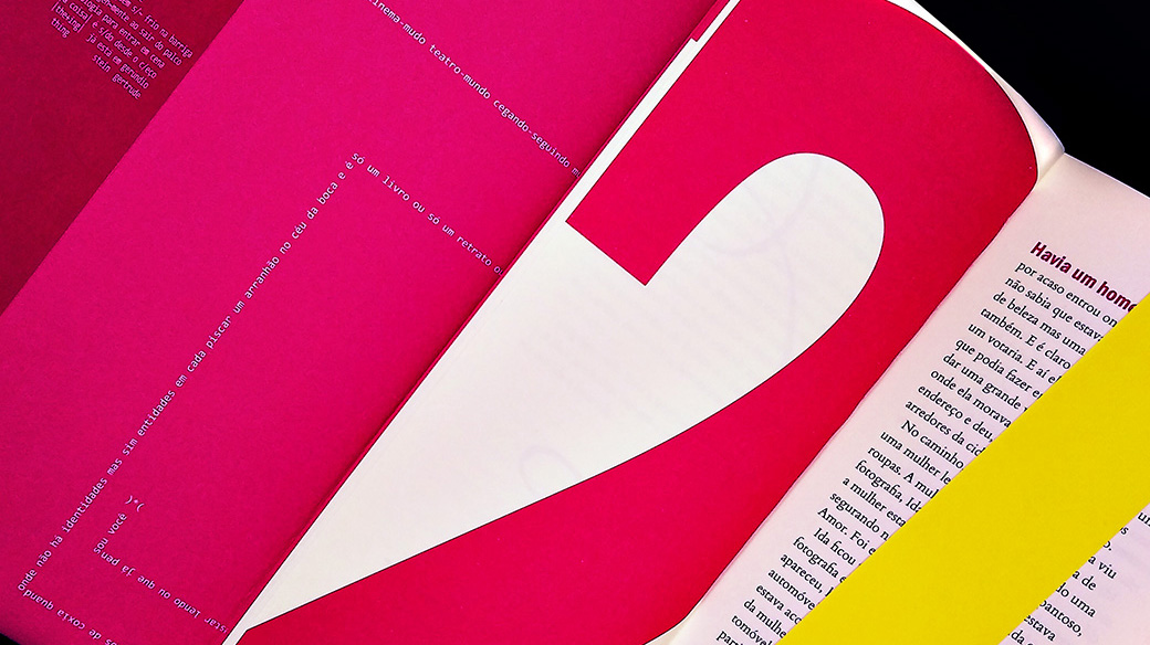 Em formato inusitado e com uma lâmina que se desdobra em 4 para revelar um poema concreto, a edição especial de "Ida Um Romance", de Gertrude Stein, traz intervenções artísticas do ator Luiz Paëtow (Prêmio Shell de Teatro) e da cantora Badi Assad.

Conheça a edição no site