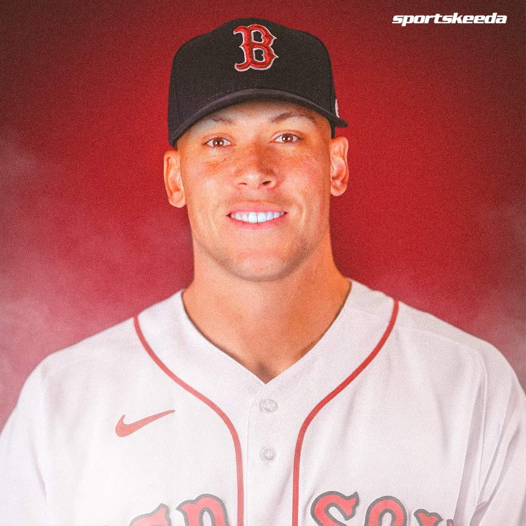 Judge would look good in this uniform