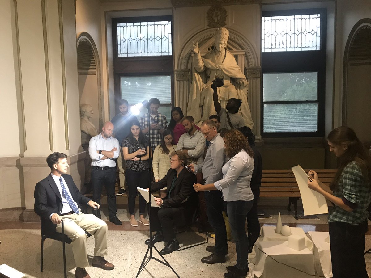 IgorBabailov's tweet photo. Reminiscing a great time teaching my DaVinci Course with drawing demonstrations for students at the Busch School of Business @TheBuschSchool at @CatholicUniv
#theartofbusiness #learntosee #drawing #innovation #catholic #AndrewAbela @AndreasWidmer @CioccaCenter #igorbabailov https://t.co/bevFhoWadt