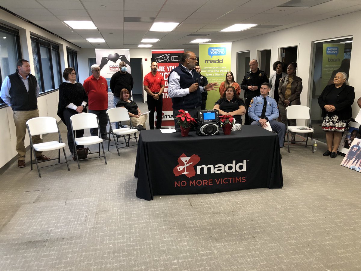 gohsgeorgia's tweet photo. At MADD Georgia #tieoneonforsafety for drunk driving prevention program, Director Poole reminding everyone to plan for a ride with a designated driver or ride service every time alcohol is part of the plan. #designateasoberdriver #drivesober #theywillpullUover https://t.co/IyF8SPhIyW