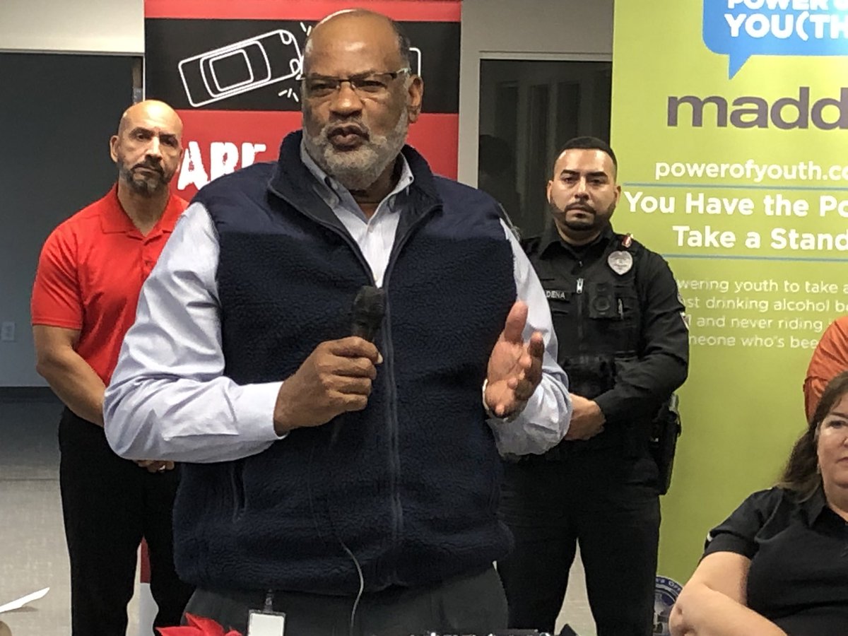 gohsgeorgia's tweet photo. At MADD Georgia #tieoneonforsafety for drunk driving prevention program, Director Poole reminding everyone to plan for a ride with a designated driver or ride service every time alcohol is part of the plan. #designateasoberdriver #drivesober #theywillpullUover https://t.co/IyF8SPhIyW
