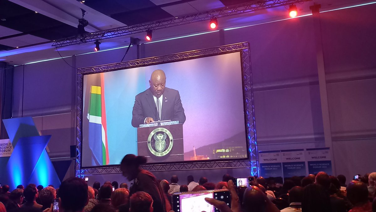 NodumoDhlamini's tweet photo. 1/3 Listening to the address by President of South Africa @CyrilRamaphosa during the 2022 World Science Forum being hosted in Cape Town. The first #WorldScienceForum to be hosted in #Africa https://t.co/LgCZJMRpYR