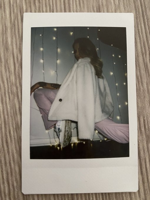 Back from Texas and boy I missed my perfect weather in LA 🖤😎 https://t.co/aNTTiHBfR9