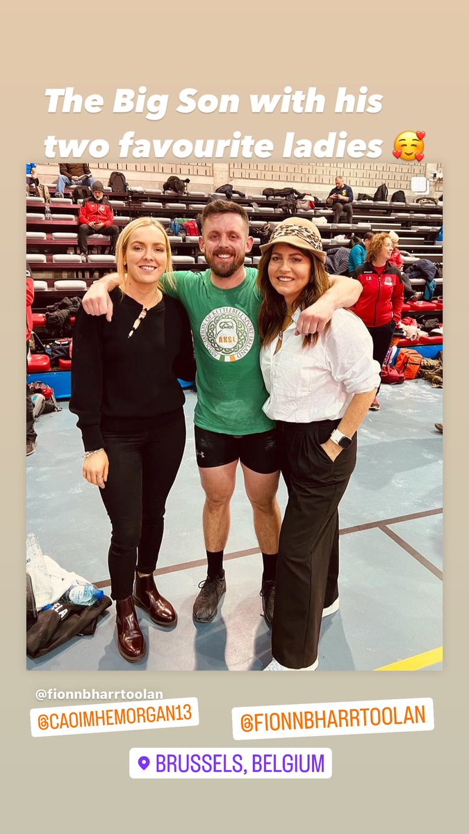 PattiLowe6's tweet photo. The Big Son with his two favourite ladies. World Kettlebell Championships https://t.co/k6PxygKoYY