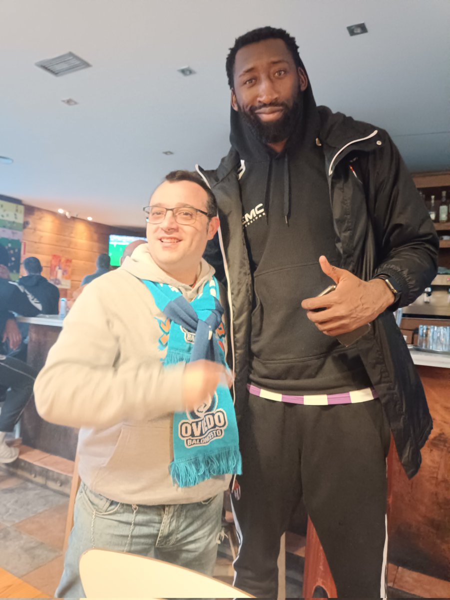chuscarbajal79's tweet photo. Bienllegau @HerveKabasele7 a #elfortindepumarin
💙💛💙💛💪🏻💪🏻💪🏻💪🏻
#yosoyOCB
#alimerkaocb
#compromisoALIMERKA https://t.co/4xRKXWL2d6