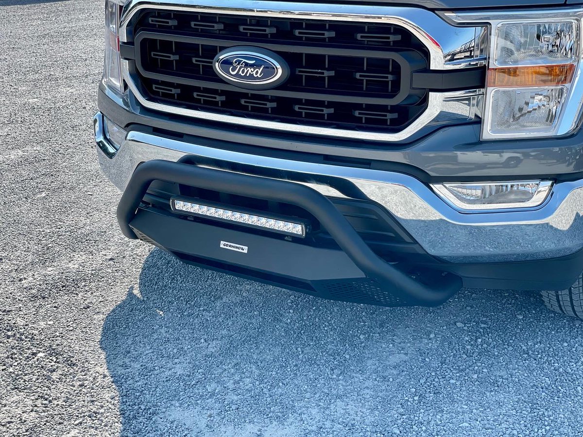 4tntusa's tweet photo. Job Done!

This F-150 got setup with a @gorhino bull bar with LED light, a @ranchfiberglass camper top with @curtmfg cargo basket. While they were here they also picked up a @bigtextrailersinc 35sa Utility Trailer!

Check out our trailer inventory at https://t.co/9Fm95az7mR https://t.co/S8t1mRjSEl