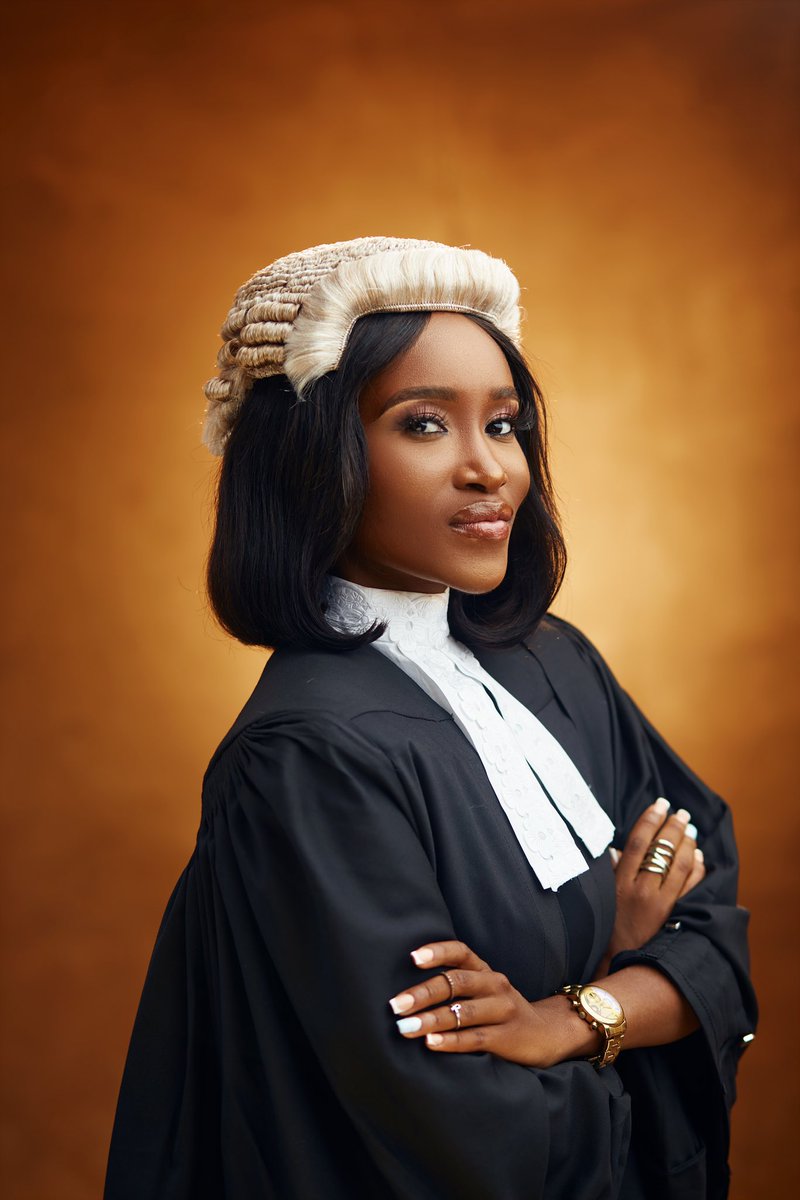 TheIshanpepe's tweet photo. 3️⃣ universities
2️⃣ countries 
9️⃣ years!!!!!
9 years of waiting, working, praying &amp; looking forward to this day 

CHRISTINE MSURSHIMA VIHISHIMA Esq. 
Barrister &amp; Solicitor of the Supreme Court of Nigeria 🇳🇬 

See what the Lord has done!!! (more pix in the🧵)

#CMVEsq2022 https://t.co/Rni61ArlGi
