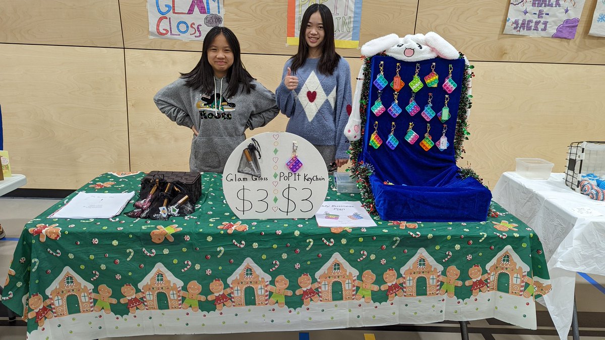 EdgewoodElem36's tweet photo. Lots of excitement previewing the fabulous student products for tomorrow's grade 6 Young Entrepreneur Fair. https://t.co/HVcmKf5BBv
