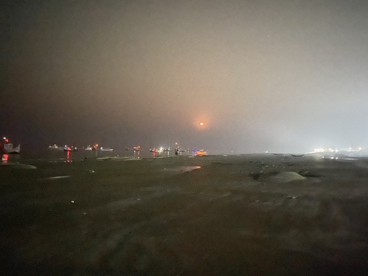 Shariar_raju's tweet image. এই দুনিয়াতে আপনার আল্লাহ এবং আপনি ব্যাতীত আপনার আপন আর কেউ হতে পারে না॥
সবই…………. আপনা বুজ॥॥

Good Night Myself ॥।॥ Keep loving yourself ॥ Think about yourself ॥॥
Love you all😊😊😊😂