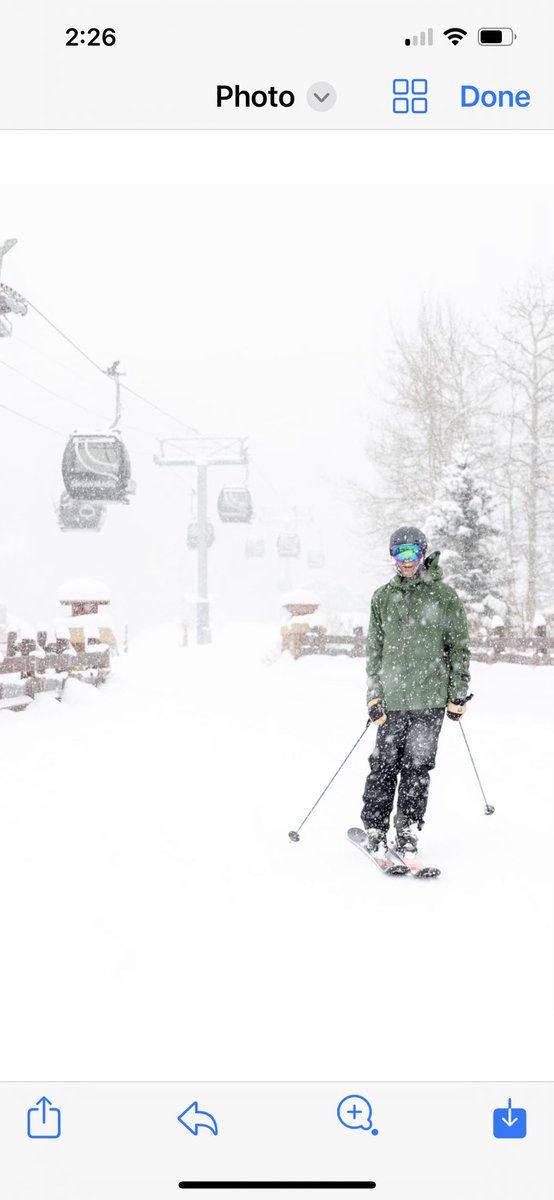 AspenSnowmass's tweet photo. There’s over 1,000 acres open on Snowmass with more smiles and snow on the way 🌨️ #cowx https://t.co/Mgiv2hSIgL