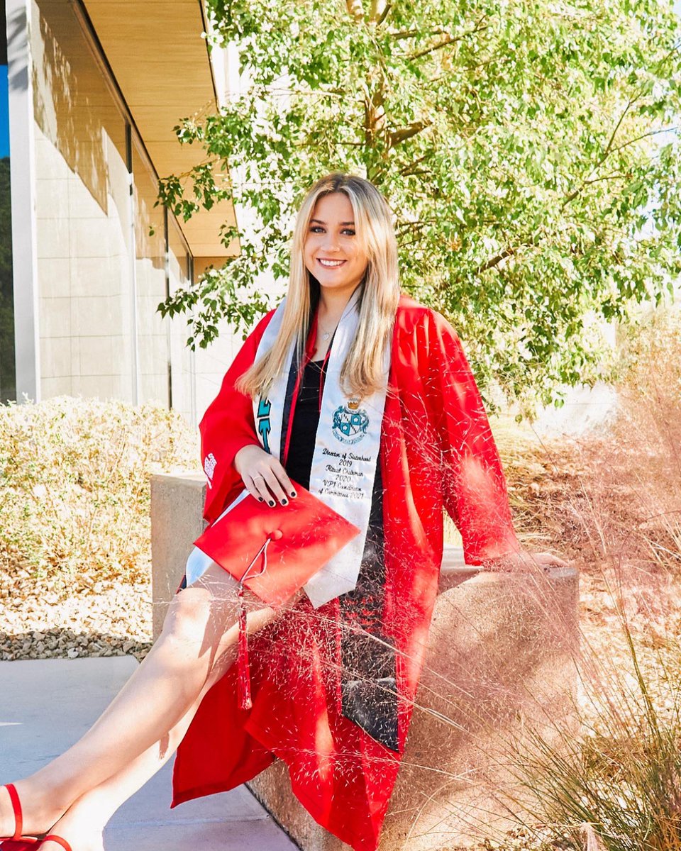 Congrats to our senior Kylie Blackburn! She has been an amazing sister to Iota Eta and did an amazing job in her positions as Director of Sisterhood, Ritual Chair, and VP1! Good luck in law school Kylie! We love you!! ❤️