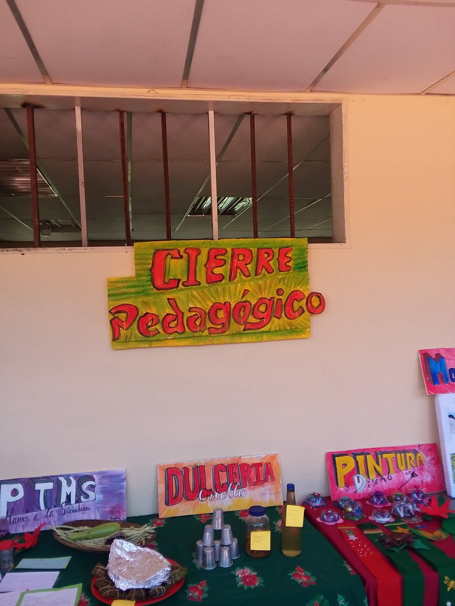 Elgranjere_08's tweet photo. FUNDABIT Presente en el cierre pedagogico. U.E.N. Jose Melecio Camacho https://t.co/1KnG2qzzLl