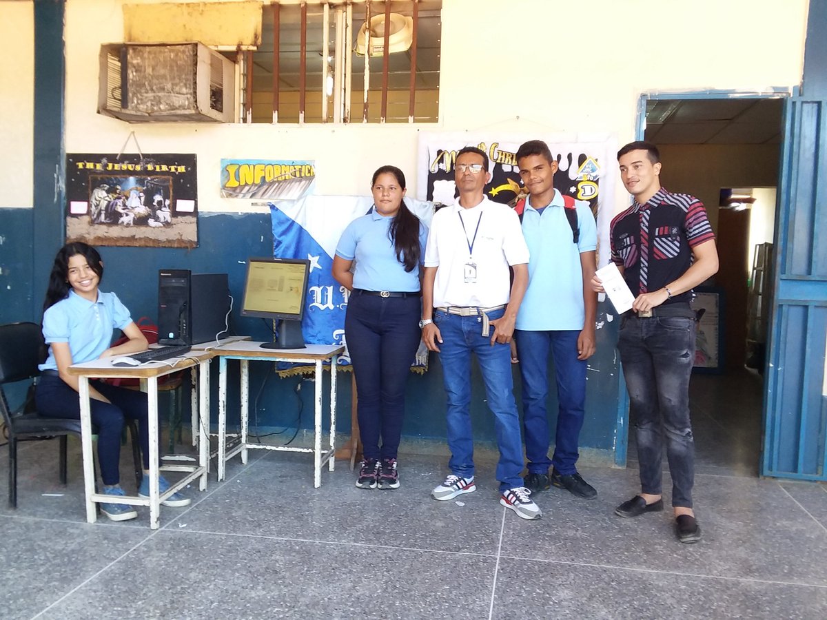 Elgranjere_08's tweet photo. FUNDABIT Presente en el cierre pedagogico. U.E.N. Jose Melecio Camacho https://t.co/1KnG2qzzLl