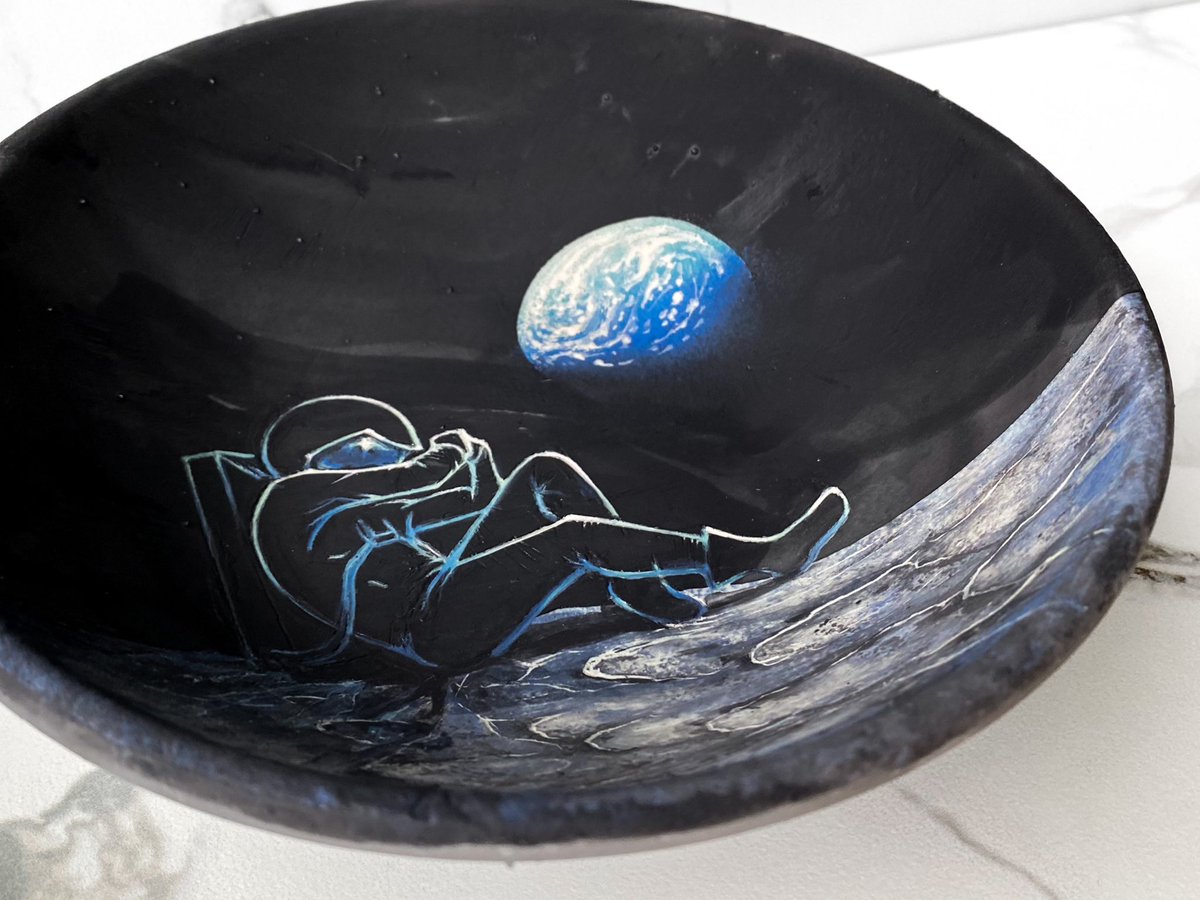 「Outcast, 8" bowl. 」|Amy Rae Hillのイラスト