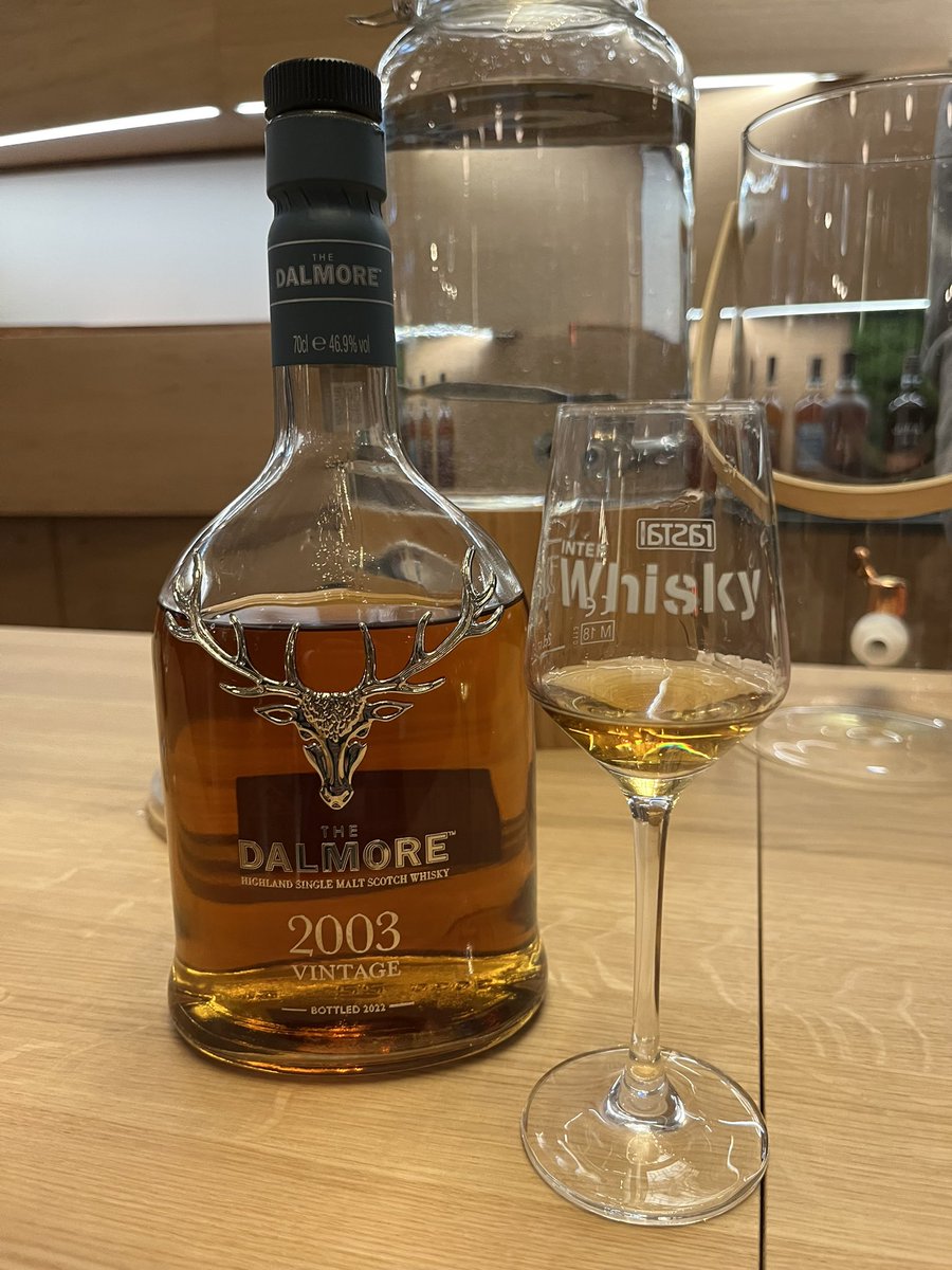 TimmoGermany's tweet photo. Some great @DalmoreWhisky drams I had at Interwhisky 🤩🥃👍 My favorite was the 21y 😋 #whisky #singlemalt #interwhisky https://t.co/ugjXZa7SLT