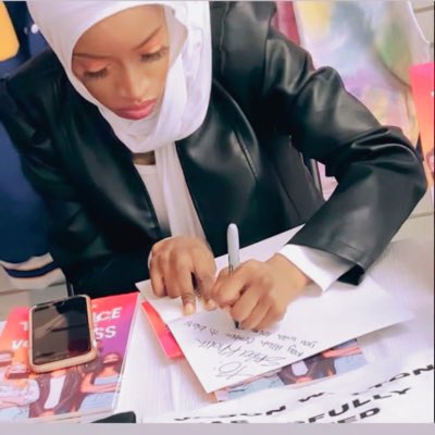 OfficalMacMilly's tweet photo. I pray my journey inspires someone ☮️💟 inisha’Allah 🤲🏽 #rapper #author #activist 
#NewProfilePic https://t.co/TsODUJNFo0