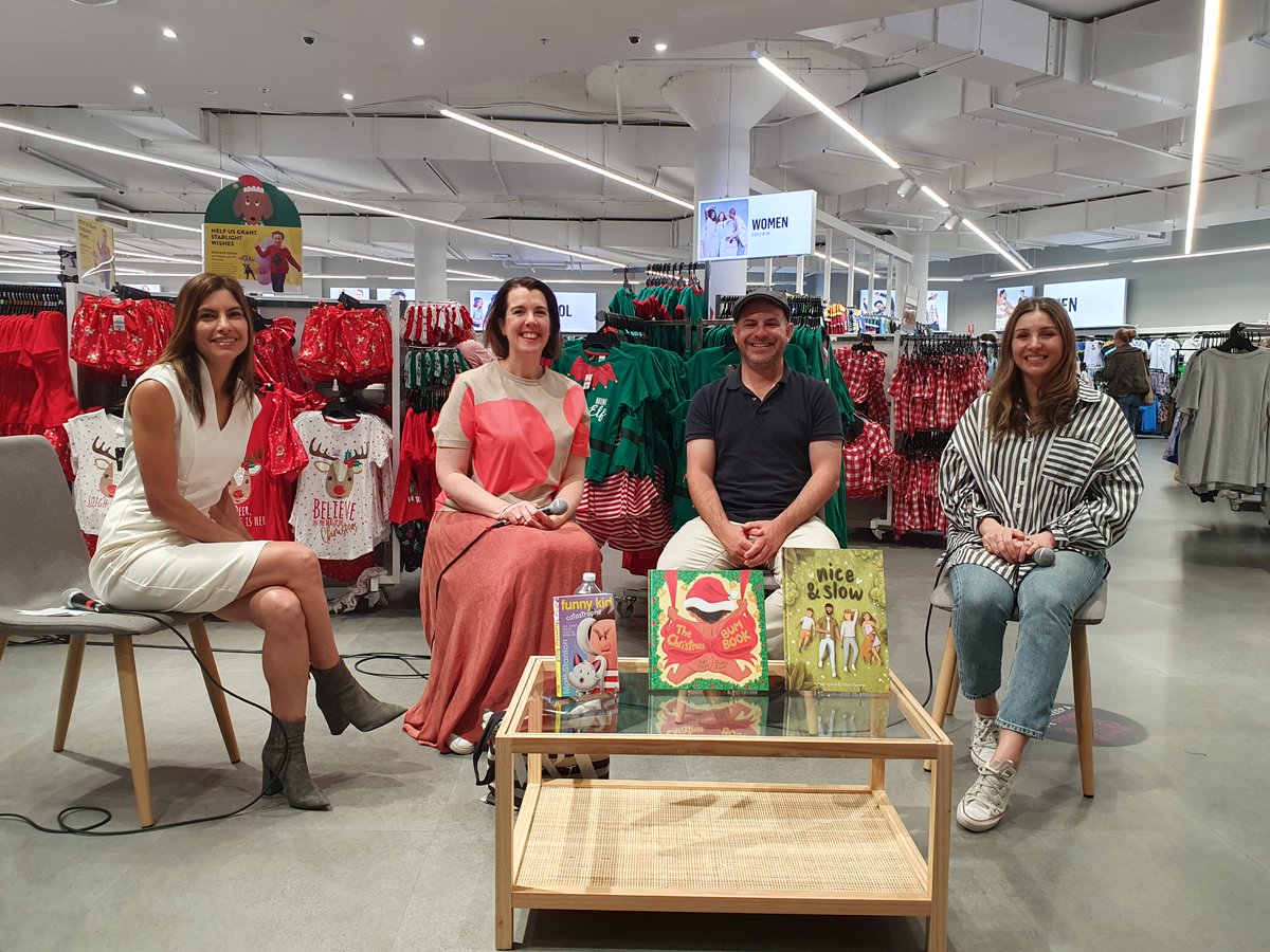 booktopia's tweet photo. Join us for a special live podcast at #BestandLess Miranda, as Nicole Reaney sits down with children's authors @m_stanton, @bysarahayoub & #KateMayes to discuss their books, how they celebrate Christmas, and more! ๐
@HarperCollinsAU
LISTEN NOWโฌ๏ธ
#TellMeWhatToRead https://t.co/6A1tyX0ZeH