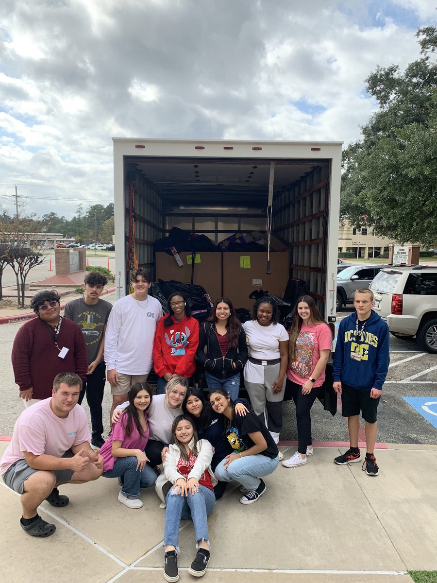 CHS StuCo tweet media