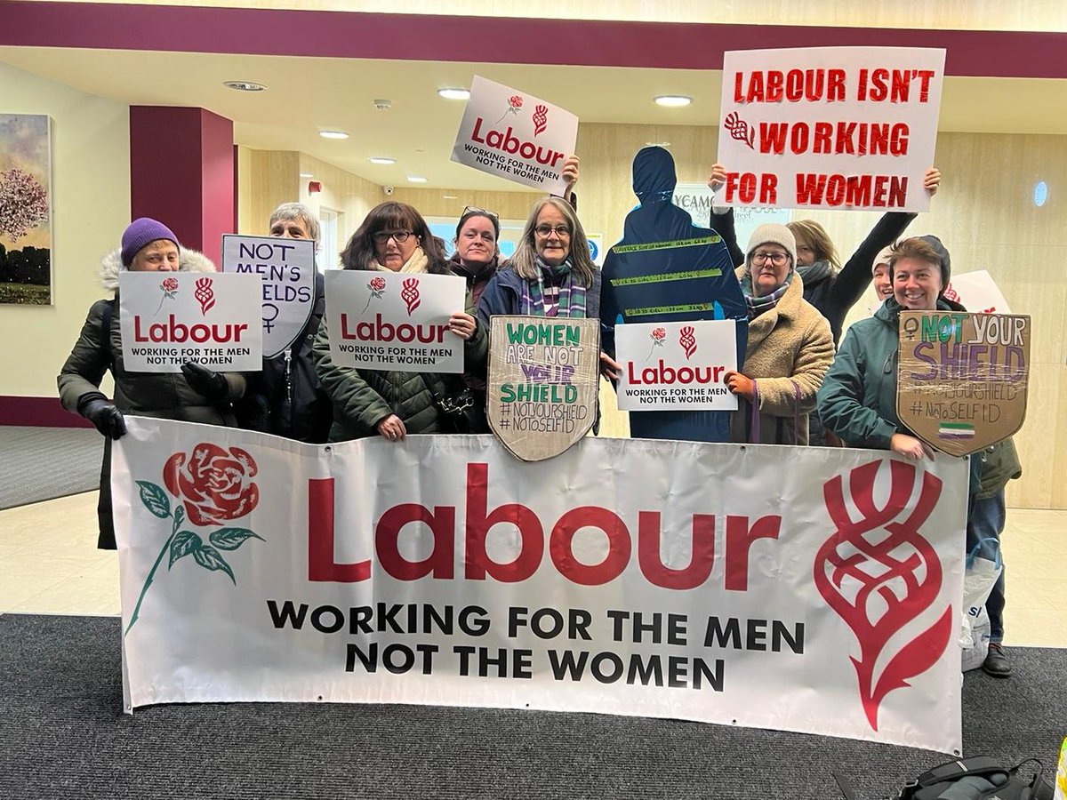 AdeleAHF's tweet photo. #LabourLeftWomen #PauseTheBill
#WomenWontWheesht
#NoToSelfID #ThisIsMyNo #Amendment114 #Glasgow #ScottishLabour #LabourLosingWomen https://t.co/wmQFaxMHyZ