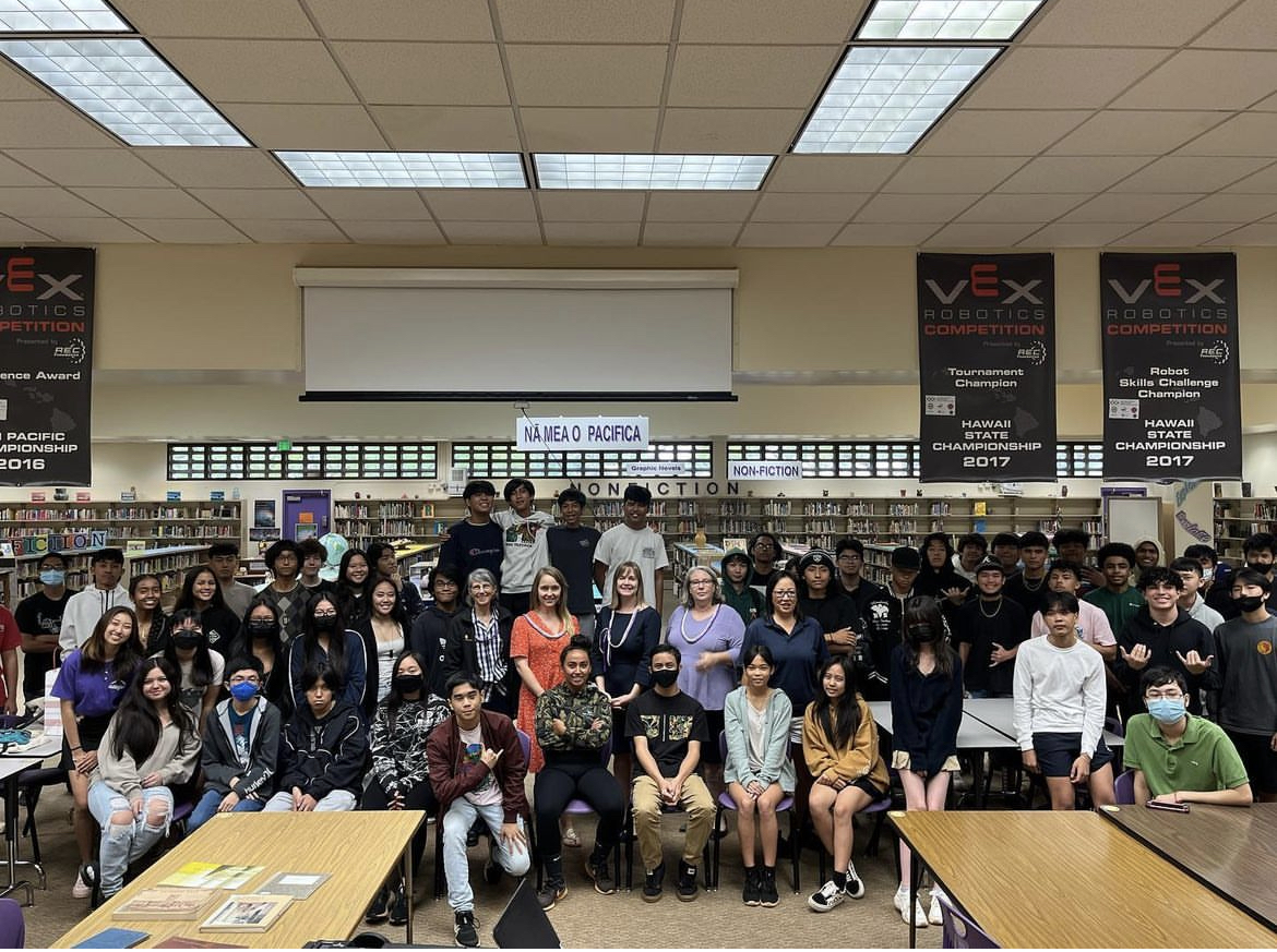 PCHS_Tech_Aca's tweet photo. Thank you #masonarchitects Andrea Aegerter, Barbara Shideler, Polly Tice &amp; Ann Yoklavich for sharing your experiences, expertise, and insights this morning with our academy students. 💙 #GirlsinSTEM @PearlCityHS @PWComplex https://t.co/juq57ELfal