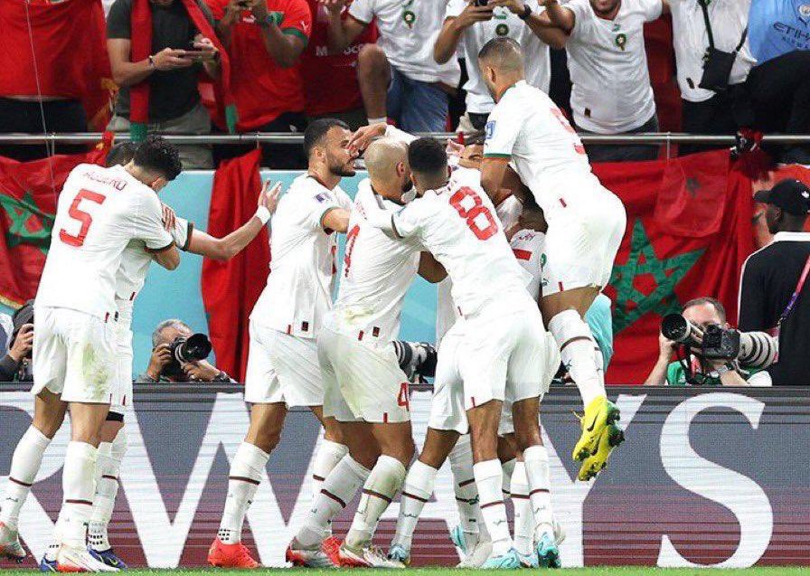 areej_sleem's tweet photo. الف الف مبروك للتاريخ يا مغرب! 
اي ظهور اي انجاز … الى ربع النهائي كأس العالم ! 

من مجموعة فيها كرواتيا وبلجيكا… وصولا الى الاطاحة ببطل عالم سابق! 

 برافو يا اسود ❤️🇲🇦 رفعتم راس العرب
شكرا للاسود شكراً وليد الركراكي ❤️

#المغرب_اسبانيا https://t.co/zhdAHlEmGy