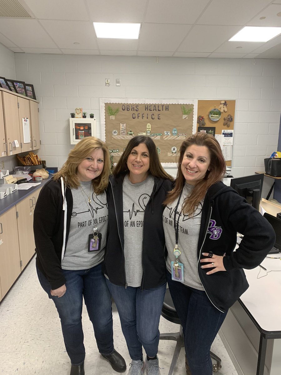 Twin day turned into triplets in the health office! @OldBridgeTPS @FazioSally @obhs_announce @DorMatrale #partofanepicteam #schoolnurses #twinday