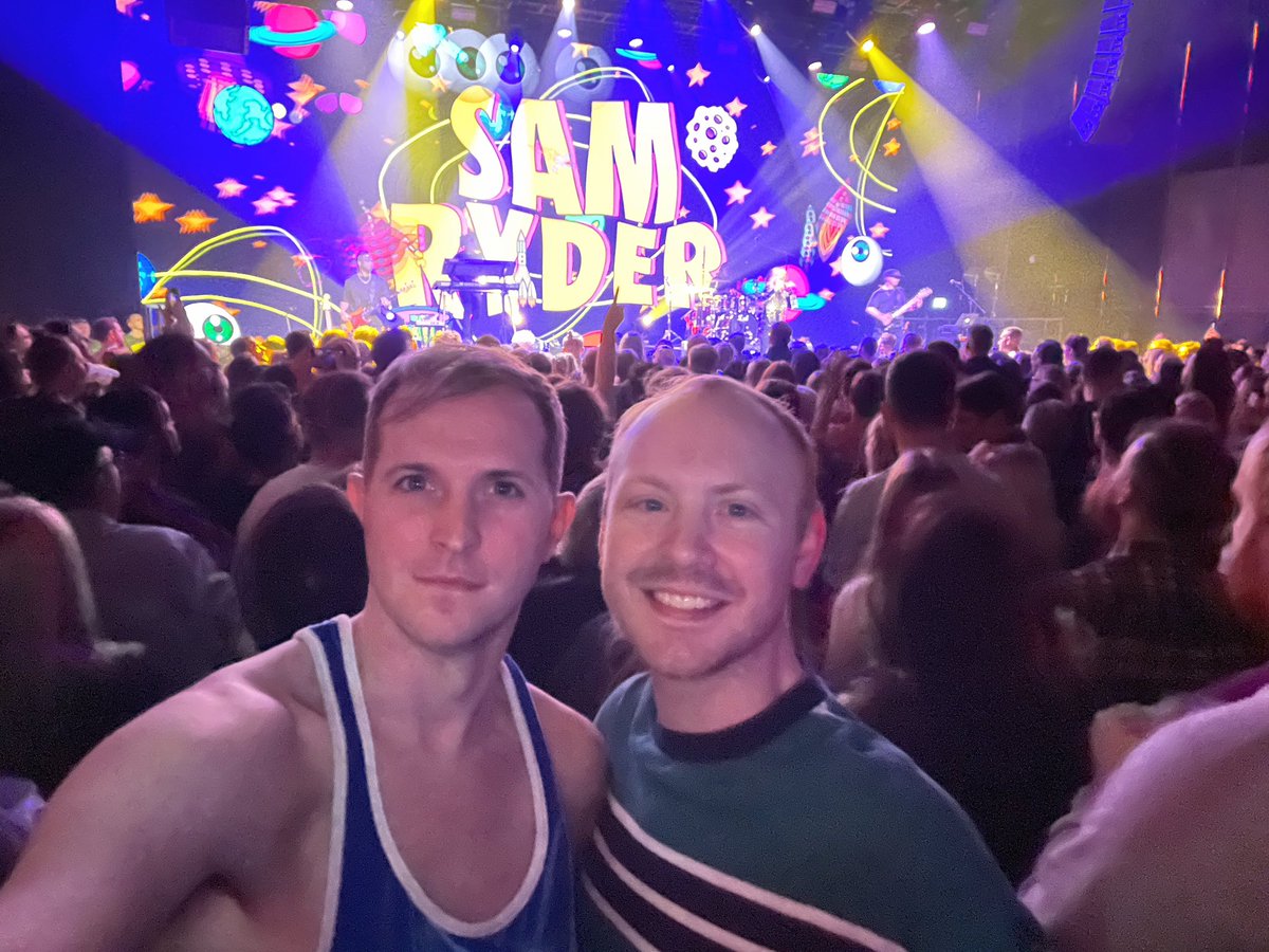 Jay W Raynard tweet media