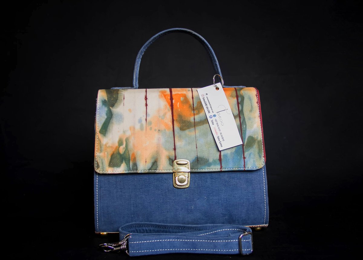 Produire et consommer, tels sont nos objectifs.
Admirez encore une fois de plus nos pagnes Batik made in Niger et nos créations 🇳🇪❤️

#mode