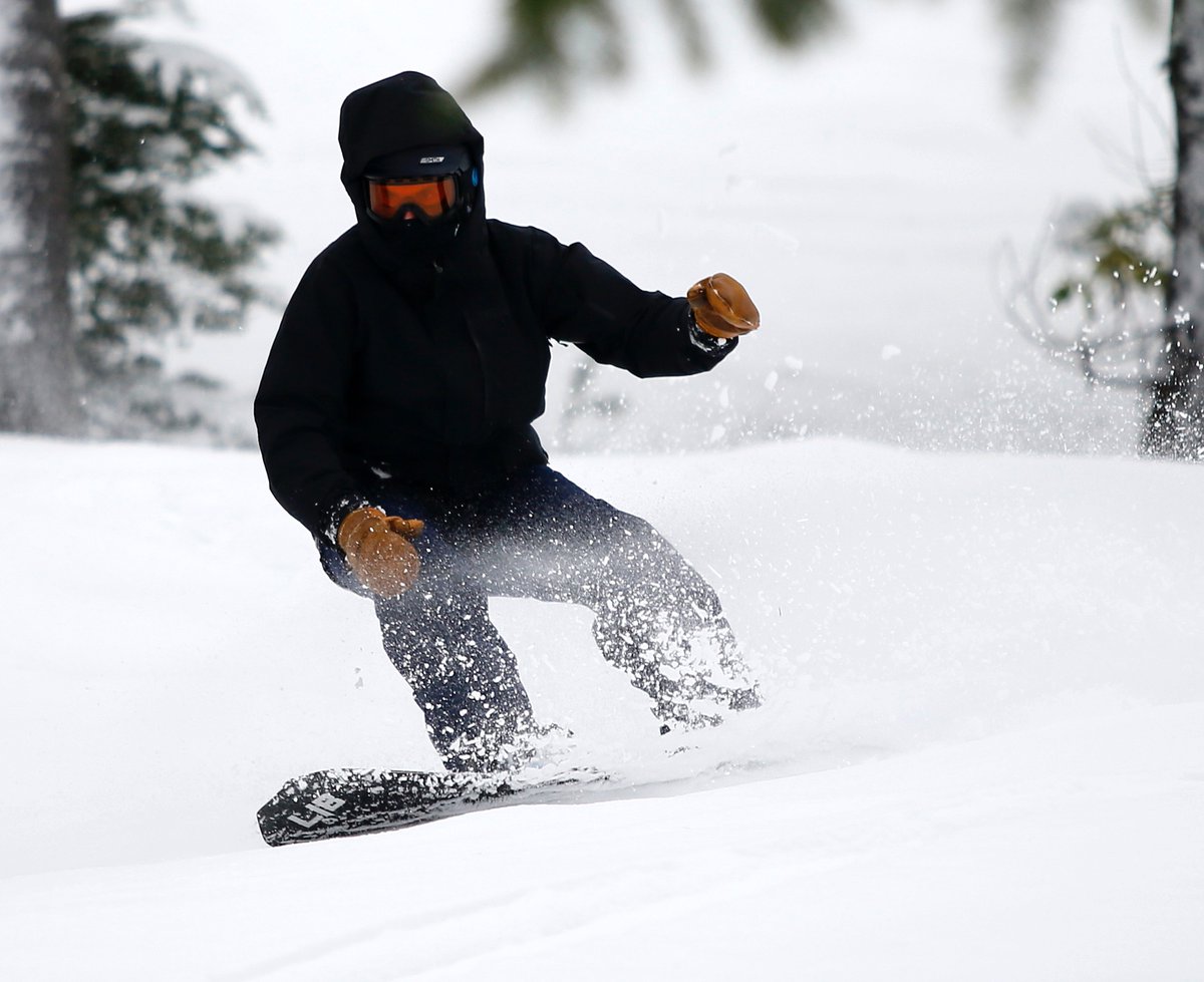 Do you and your family like to ski or ride? Earn day, night lift tickets and even season passes for FREE! Mt Hood Skibowl is looking for temporary help to staff our Christmas Holiday Season and have several options available. Dates we’re looking for added help are December 26t...