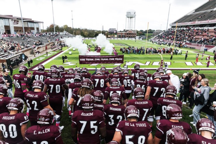 danielndukwe01's tweet photo. Blessed to receive an offer from Eastern Kentucky University! @Cox83Caleb @coachjuwash @RecruitGeorgia @DekalbRecruits @Mansell247 https://t.co/h1MOTRzZ4a