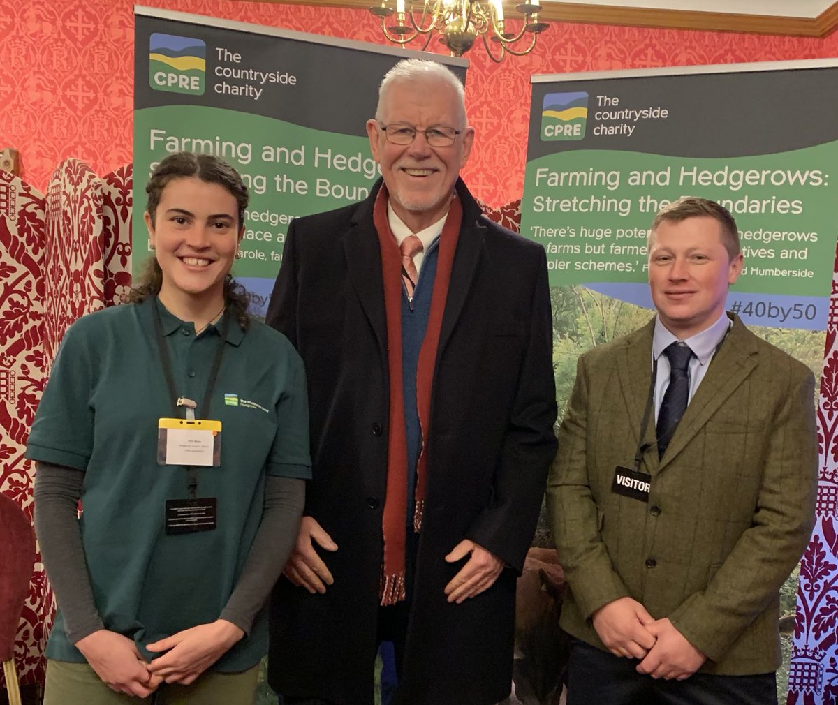 CPRE launches report on Farming and Hedgerows. Flick Drummond MP signs up as “Hedgerow Hero”, supporting our call for the extent of UK hedgerows to be increased by 40% by 2050. <a href="/CPRE/">CPRE The countryside charity</a> ⁦<a href="/CPRE_Hampshire/">CPRE Hampshire, the countryside charity 🍃💚🍃</a>⁩ ⁦<a href="/FarmersWeekly/">Farmers Weekly</a>⁩ ⁦@⁩ ⁦<a href="/hantsfarms/">County Farms - Hampshire County Council</a>⁩ ⁦<a href="/HedgelinkUK/">HedgelinkUK</a>⁩