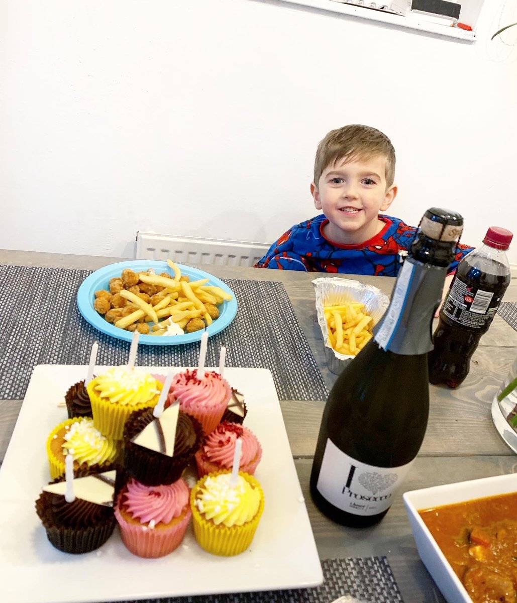 adele1985's tweet image. 37!!! 🥂🎂
Throw back to last Friday .. my bday! Had the best day with my little family 🥰 #mybirthday #chester #birthdaygirl