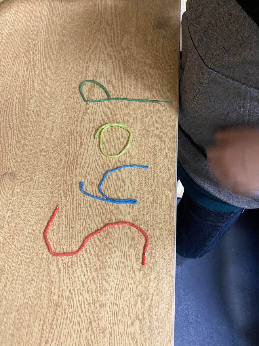 Ms.Robillard tweet media