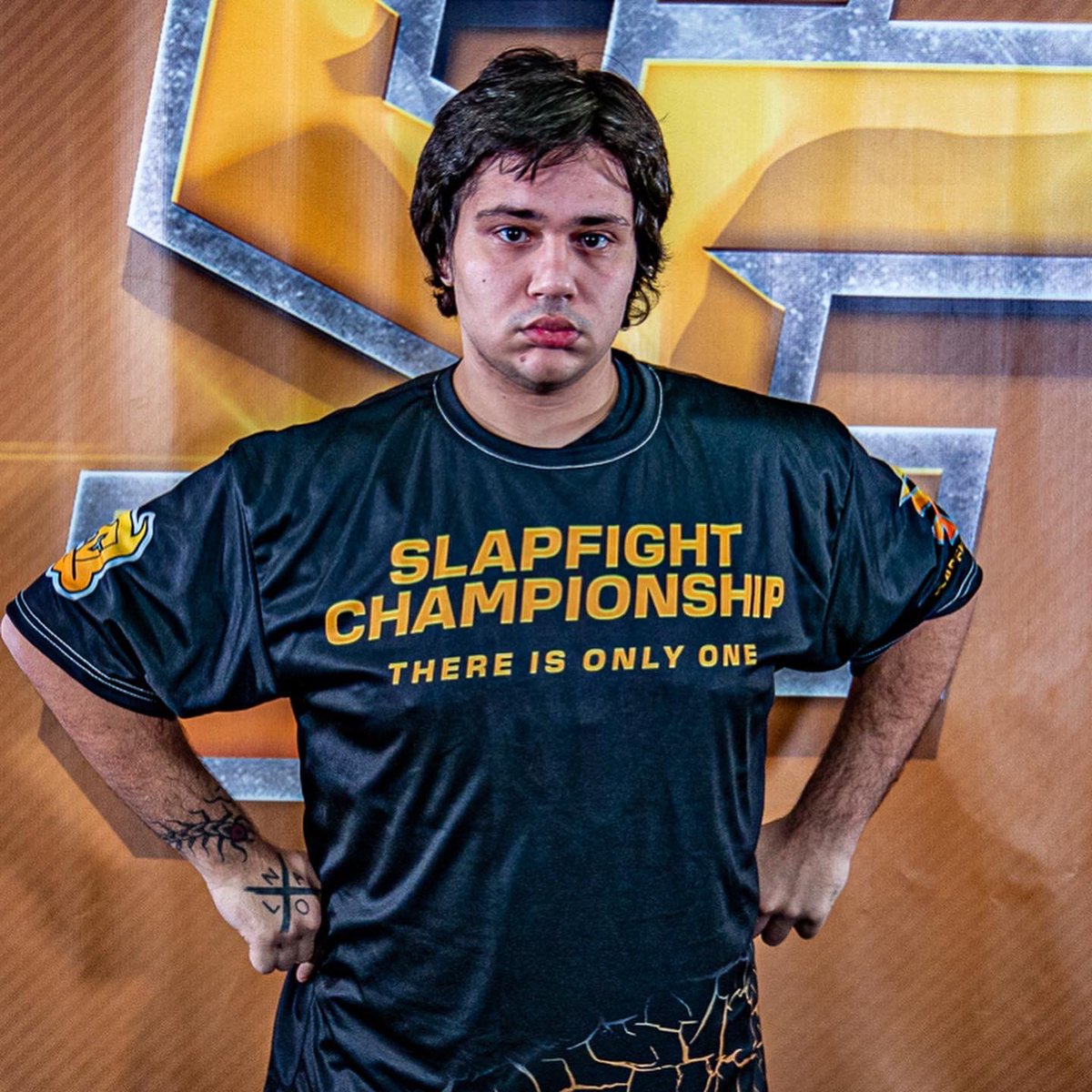 SlapFIGHTUSA's tweet photo. ‘Bayou Bastard’ vs ‘Monkey Wrench’
NOW AVAILABLE on FITE!
Don’t miss SlapFIGHT: NEW ERA & SlapFIGHT: Heavy Hitters, Both Available Now! Link in Bio☝️
#SlapFIGHT #SlapFighting #SlapFightChampionship #slap #powerslap #slapfightingchampionship #slapping #slapko #slappingcontest https://t.co/QfGiHMDszF