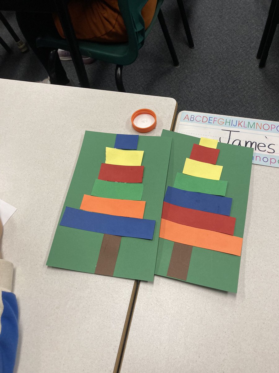 Kindness project - grade 4s making cards for seniors for the Santa for Seniors giving program <a href="/ShingwakonsPS/">Shingwàkons Public School</a> <a href="/good_companions/">The Good Companions</a> #santa4seniors <a href="/OCDSB/">OCDSB</a>