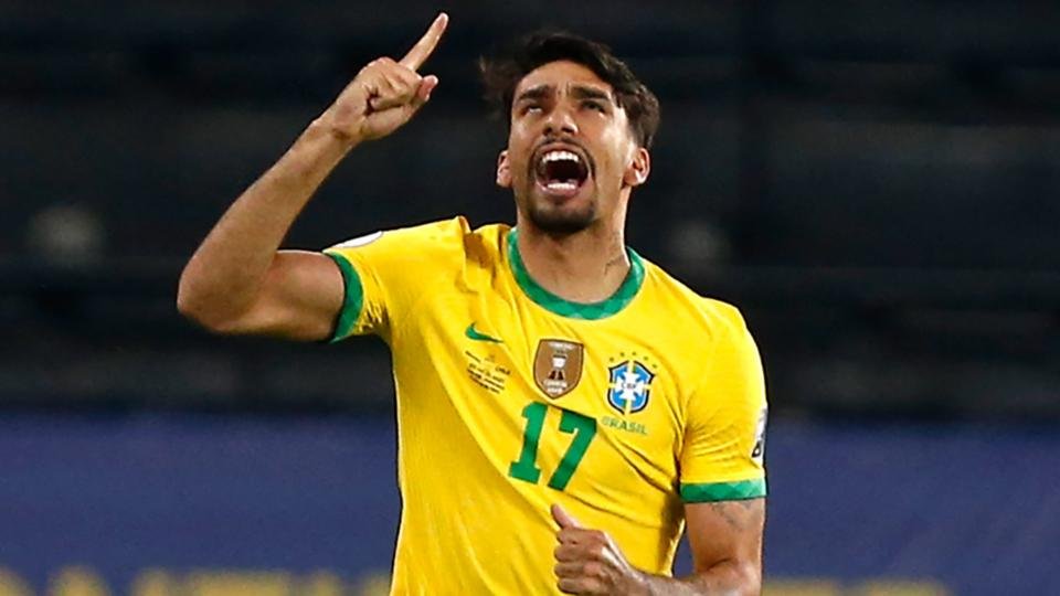 Cr7stianismo_'s tweet photo. Paqueta/Paquete https://t.co/KQX38Koryq